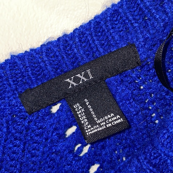 Forever 21 Royal Blue Knit Sweater Size: S - Picture 2 of 8